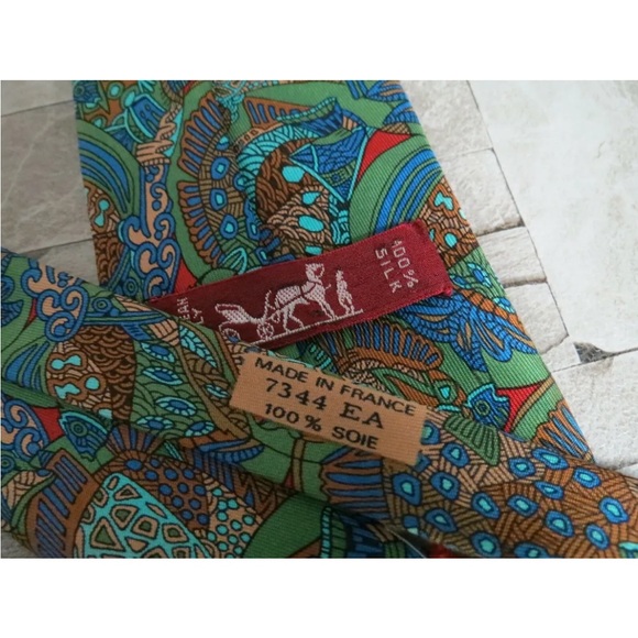 Hermes Tie 7344 Paisley Excellent Condition - Picture 6 of 8
